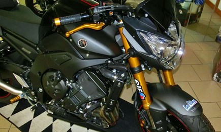 FZ8 ABS MHW Edition FZ8 ABS MHW Edition