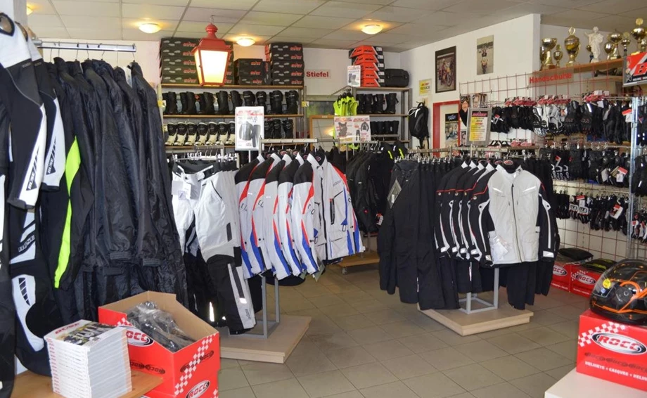 LOCATION Bild 10: LOCATION