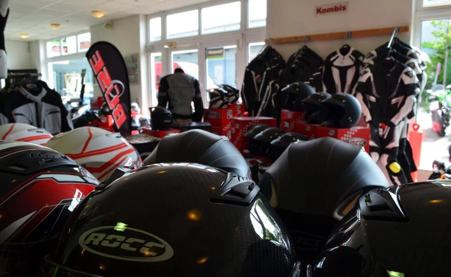 LOCATION Bild 7: LOCATION