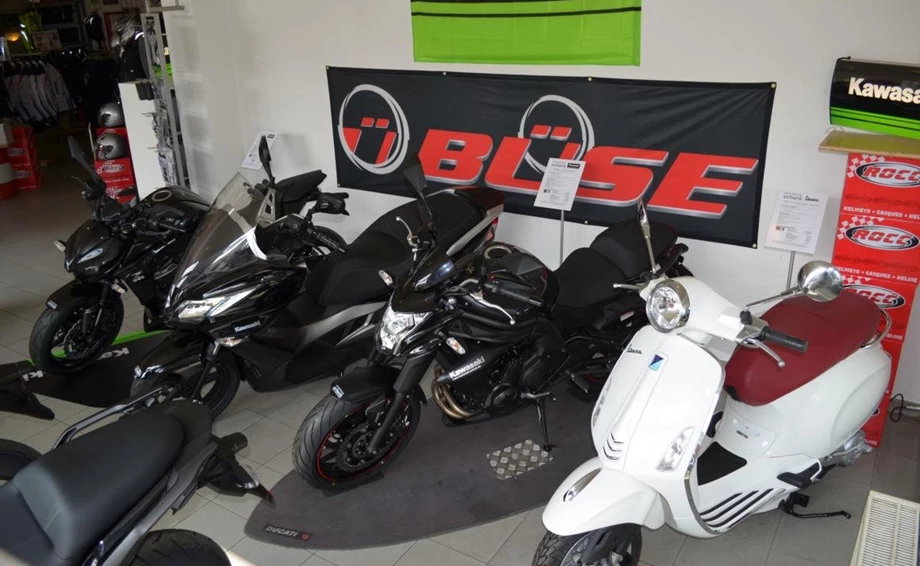 LOCATION Bild 9: LOCATION