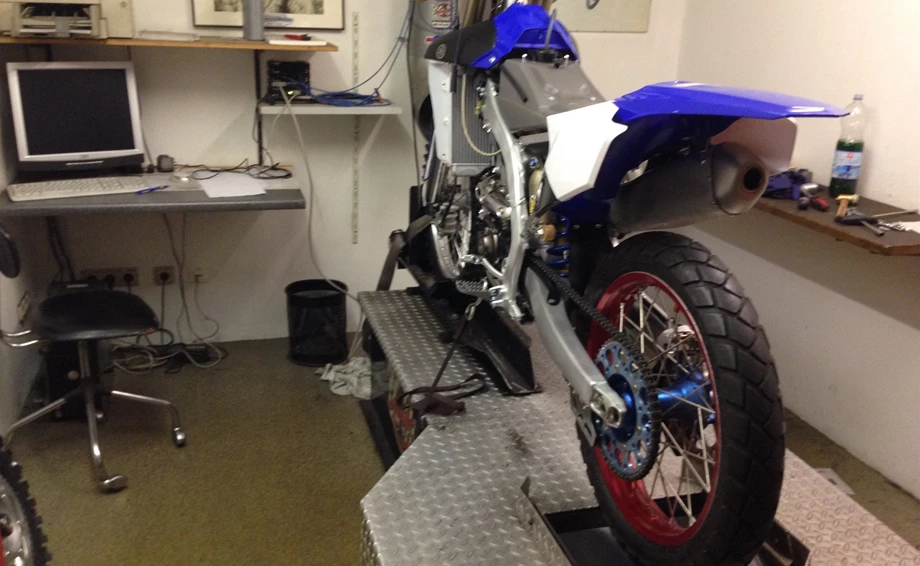 Leistungsprüfstand Bild 3: Leistungsprüfstand