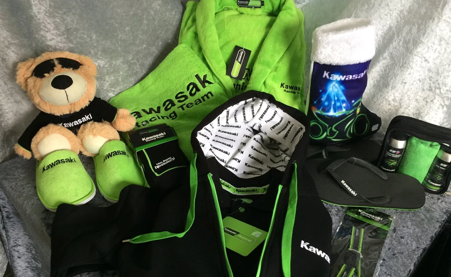 Bekleidung / Zubehör Bild 5: Bekleidung / Zubehör