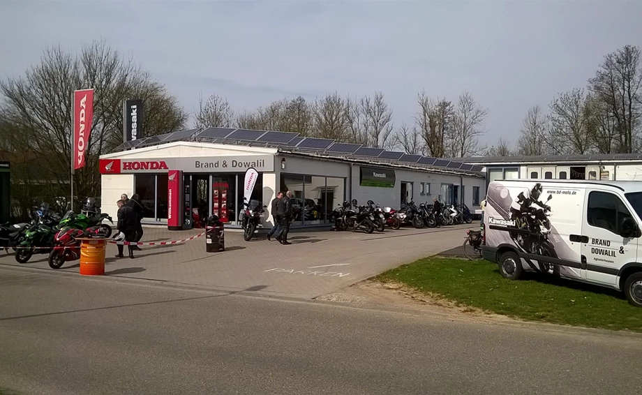 LOCATION Bild 1: LOCATION