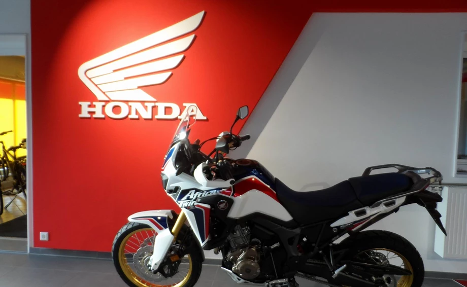 LOCATION Bild 1: LOCATION