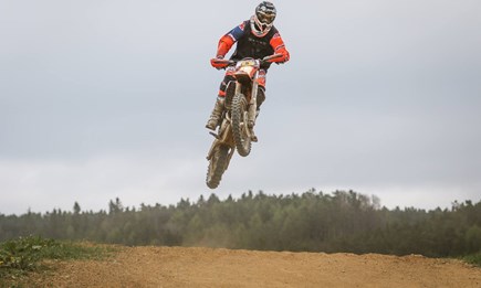 Mario Hirschmugl - Stang the Race