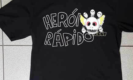 Herói Rápido Tee S, XL Herói Rápido Tee S, XL