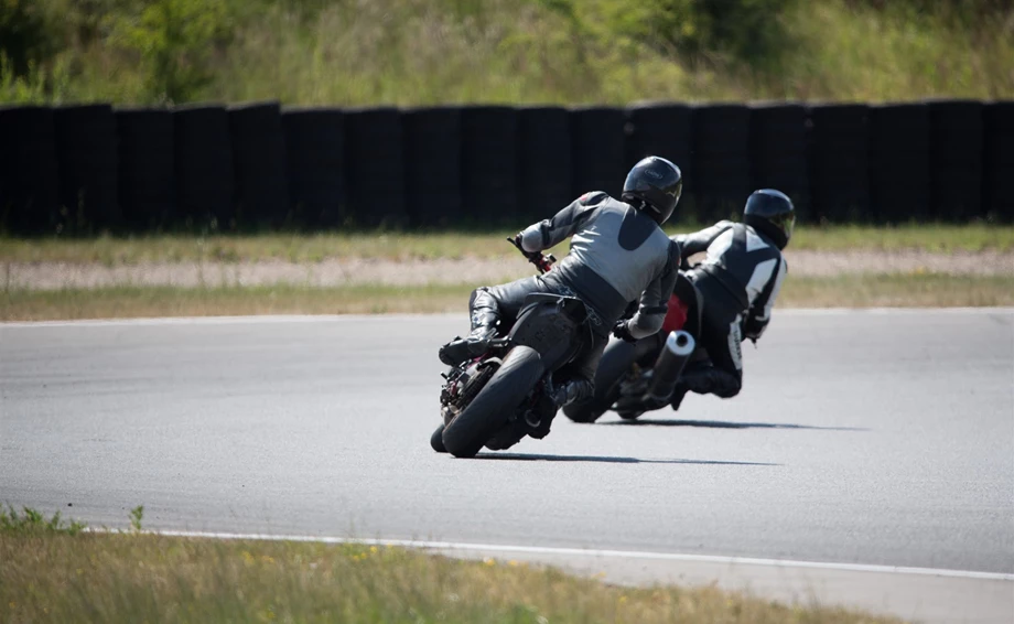 Sportfahrertrainings Bild 4: Sportfahrertrainings