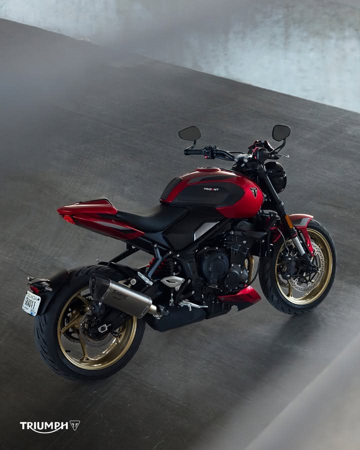 Vorschaubild für Post - Scharfe Triple-Power, unvergleichliche Agilität und der pure Adrenalinkick - jederzeit und überall mit der neuen Trident 800. 

Jetzt bei uns vorbestellbar!
>> https://www.triumph-bremen.de/de <<