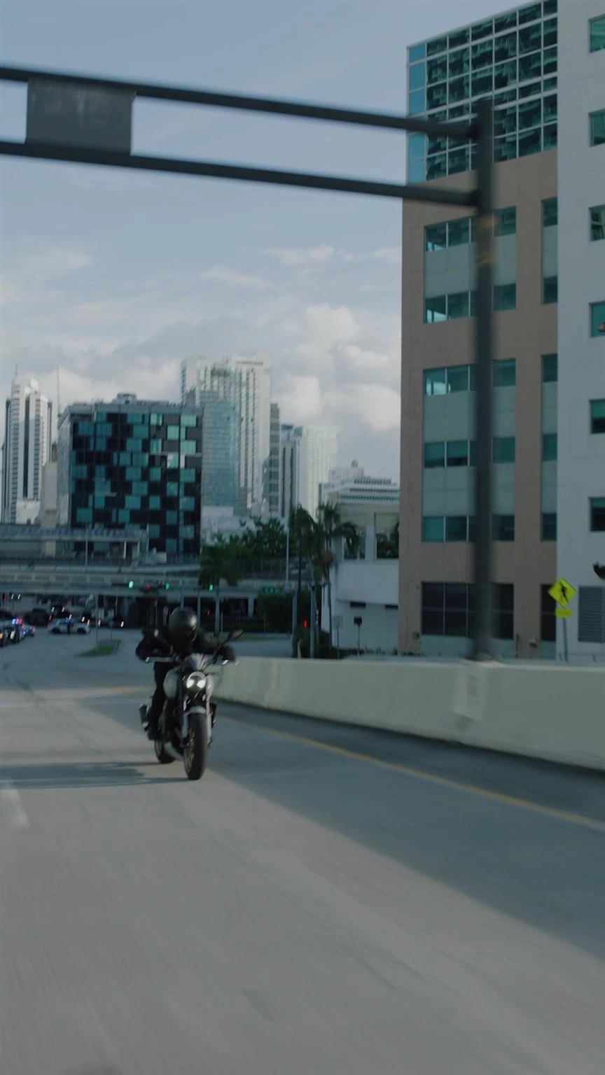 Vorschaubild für Post - Rebellisch und zugleich edel. Die Trident 800 bringt ihren kraftvollen, sportlichen Look mühelos auf den Punkt. 🤌⁣ ⁣

Jetzt bei uns bestellbar!
>> https://triumph-wuppertal.de <<