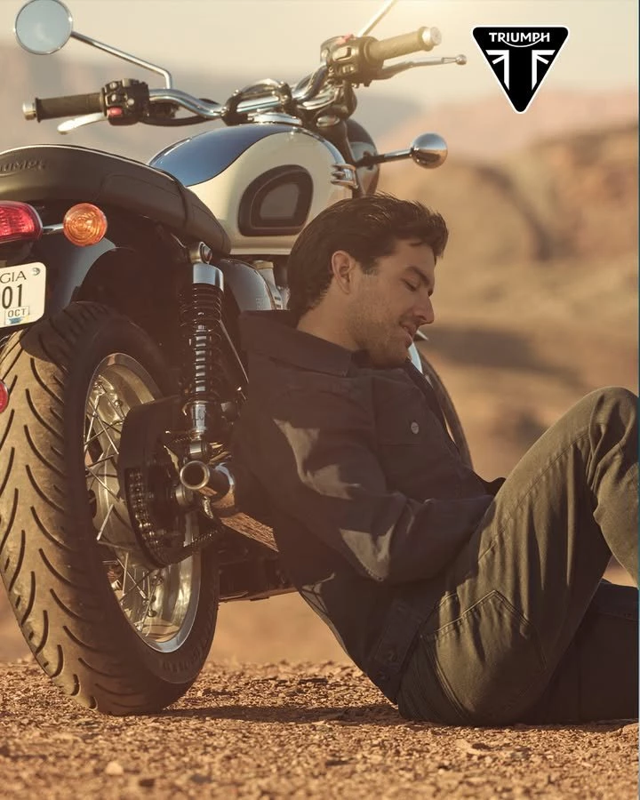 Vorschaubild für Post - Erinnert ihr euch noch wie es sich anfühlt, wenn ihr das erste Mal zum Saisonstart auf dem Bike sitzt?

Auf der Bonneville T120 würde sich der Start sicherlich fantastisch anfühlen!

#triumphmotorcycle #bikerlife #triumphdeutschland #BonnevilleT120