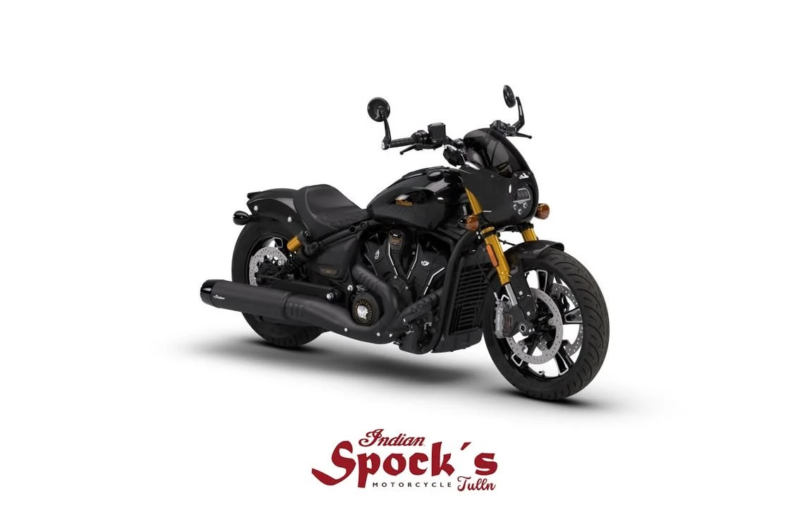 Vorschaubild für Post - Neufahrzeug 2026 - SOFORT VERFÜGBAR

Indian Scout 101 
Hubraum: 1250 ccm
Leistung: 82 KW (111 PS)
Baujahr:: 2026
Kilometer: 0 km
Farbe: Black Crystal with Super Graphite

Preis in Österreich: € 21990.- 
Zuzüglich Liefernebenkosten: 490,-

Die 101 Scout ist in der Geschichte als eines der großartigsten Motoräder und noch dazu die leistungsstärkste Scout, welche ihre Leistung von einen 1250 ccm starken Motor mit 111 PS und einen Drehmoment von 112 Nm herausholt.

Es sind nur edle Komponenten verbaut, wie zum Beispiel die stilvollen Riser, gefräste Gabelbrücke mit einen Moto Lenker, einstellbare Piggyback-Federbeine, sowie einer einstellbaren 
Umkehrgabel vorne und Brembo Doppelscheibenbremsen.

Die Liebe zum Detail vervollständigt den Look der 101 Scout.

Nähere Infos unter +43 664 3073413

#indianmotorcycle #spocksmotorcycles #indiantulln #spock #indianmotorcycleworld  #gebrauchtmotorräder #willhaben #zuverkaufen #gebraucht #gebrauchtkaufen #gebrauchtfahrzeuge #gebrauchtwagenhandel #verkaufenlernen

Mehr Infos zum Bike:
www.indian-tulln.at/sport-scout-rt
www.spocks-motorcycles.at