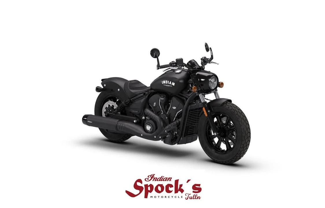 Vorschaubild für Post - Neufahrzeug 2026 - SOFORT VERFÜGBAR

Indian Scout Bobber Limited + TECH
Hubraum: 1250 ccm
Leistung: 69 KW (94 PS)
Baujahr:: 2026
Kilometer: 0 km
Farbe: Black Smoke

Preis in Österreich: € 20290.- 
Zuzüglich Liefernebenkosten: 490,-

Bei der Scout Bobber Limited + TECH Paket handelt es sich um ein erweitertes Ausstattungspaket, welches RIDE COMMAND, Cruise Control, Traktionskontrolle, Fahrmodi und einen USB-Anschluss beinhaltet.

Die modernen Funktionen der Limited TECH Ausstattung beinhaltet auch ein 4 Zoll Display, GPS Navigation, Bluetooth und weitere Features, welche das Fahrerlebnis noch weiter verbessert.  

Nähere Infos unter +43 664 3073413

#indianmotorcycle #spocksmotorcycles #indiantulln #spock #indianmotorcycleworld  #gebrauchtmotorräder #willhaben #zuverkaufen #gebraucht #gebrauchtkaufen #gebrauchtfahrzeuge #gebrauchtwagenhandel #verkaufenlernen

Mehr Infos zum Bike:
www.indian-tulln.at/scout-bobber/
www.spocks-motorcycles.at
