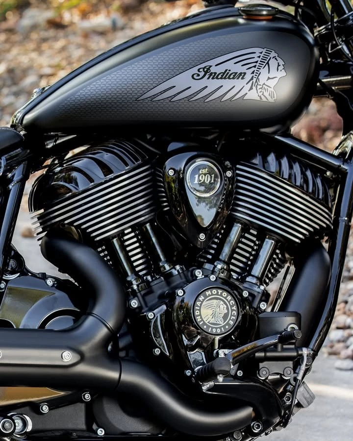 Vorschaubild für Post - Das Herzstück des Biests - Thunderstroke 116, der einzige Big Twin auf dem Markt, der pure luftgekühlte, ungefilterte Leistung liefert.

#IndianMotorcycle #IndianChief