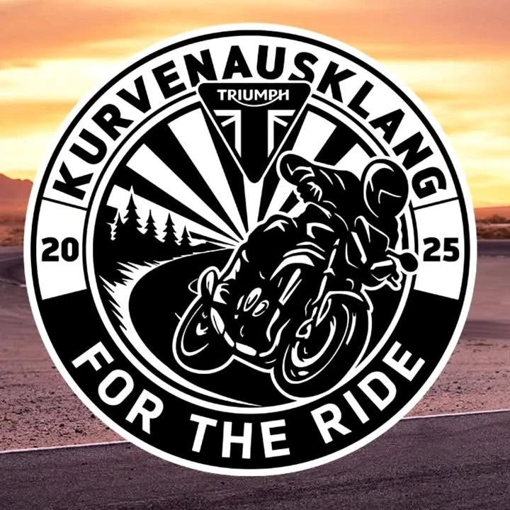 Vorschaubild für Post - Aufgepasst! Wir laden euch herzlich zum Triumph Kurvenausklang ein. 

Vom 19. bis 27. September gibt es bei IL MOTO Vorfühfahrzeuge zu tollen Konditionen, starke Summersale Angebote auf ausgewählte Bekleidung und Snacks & Drinks für gute Gespräche.

Denn auch wenn die Tage kürzer werden - die Leidenschaft für Kurven bleibt.

Wir freuen uns auf euch!
.
.
.
#officialtriumph #triumphwiennord #ilmoto #triumphmotorcycles #speedtwin1200 #tiger1200 #scrambler400x #streettriple765 #tiger900gtpro