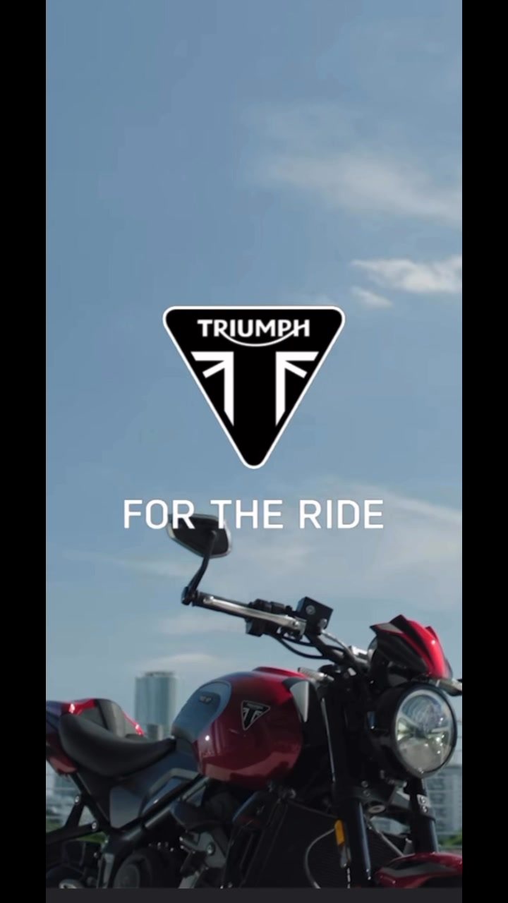 Vorschaubild für Post - Wir stellen vor: die NEUEN Tracker 400 und Thruxton 400.
Die beiden neuesten Modelle unserer 400-ccm-Modern-Classics-Reihe werden von der leistungsstärksten Version des TR-Serienmotors angetrieben und bieten ein aufregendes und reaktionsschnelles Fahrerlebnis.

Geben Sie sich nicht mit weniger zufrieden.
Entdecken Sie die Tracker 400 und Thruxton 400: https://www.triumphmotorcycles.at/bikes/classic/400cc