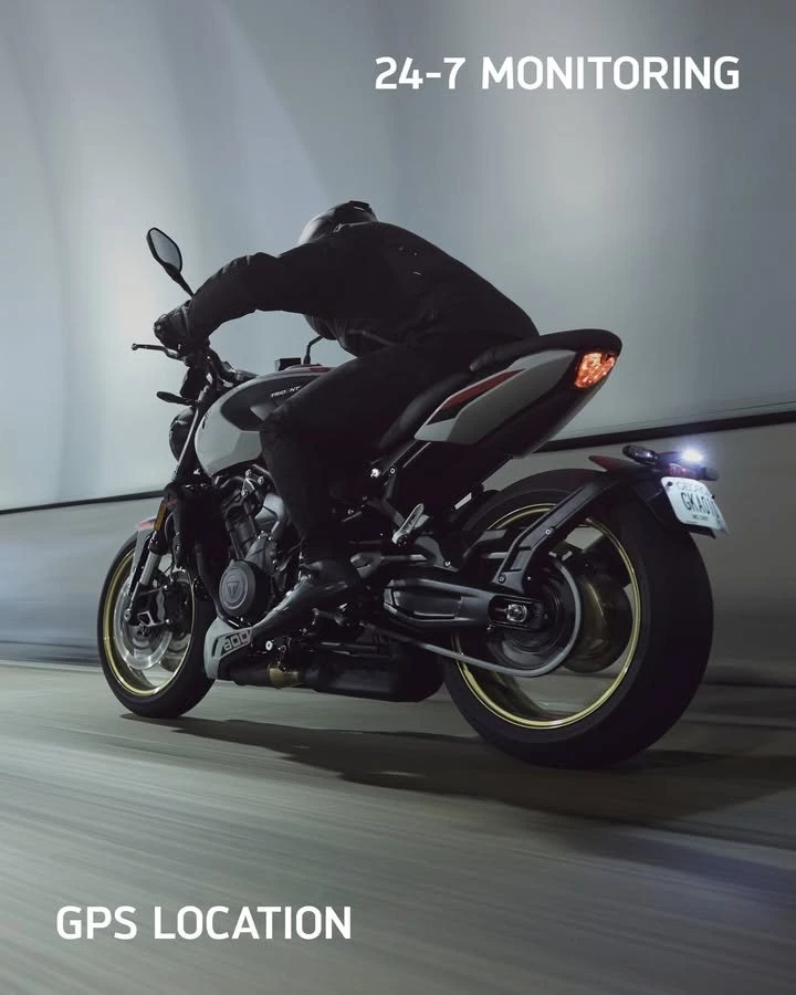 Vorschaubild für Post - Triumph Track+, unterstützt von Datatool, wird über unsere Abonnement-App bereitgestellt und bietet ein unvergleichliches Maß an Sicherheit.

Finden Sie Ihren Händler vor Ort: https://www.triumphmotorcycles.at/dealers/dealer-search