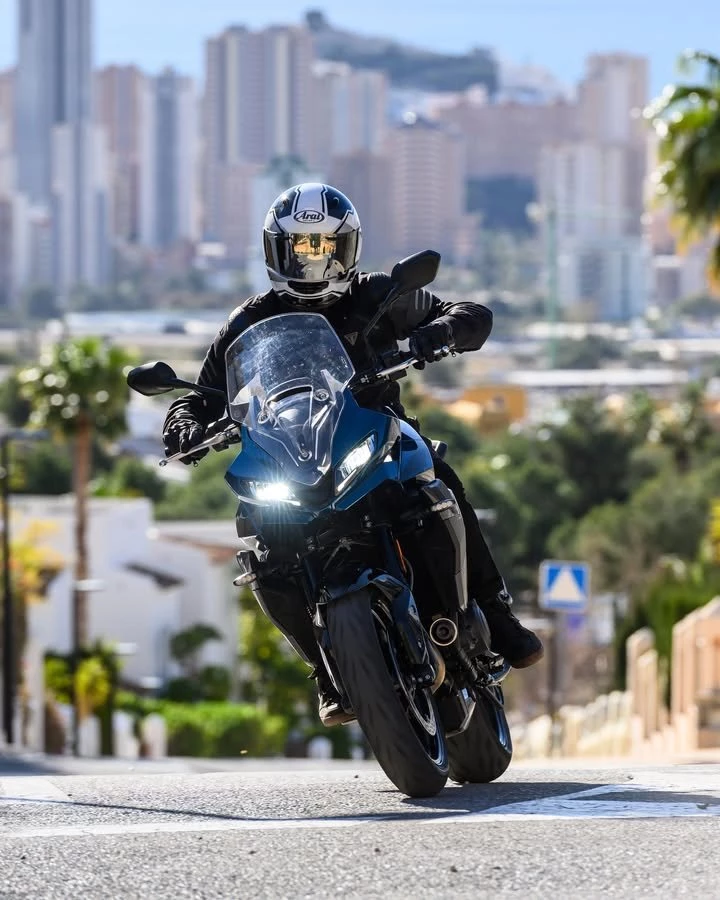 Vorschaubild für Post - Mit der Tiger Sport 660 liegt das Abenteuer zum Greifen nah!
Die Tiger Sport 660 wurde für Abenteuer und den täglichen Weg zur Arbeit entwickelt und macht jede Fahrt zu einer Gelegenheit, Neues zu entdecken.

Erfahren Sie mehr: https://www.triumphmotorcycles.at/bikes/adventure/tiger-sport/tiger-sport-660