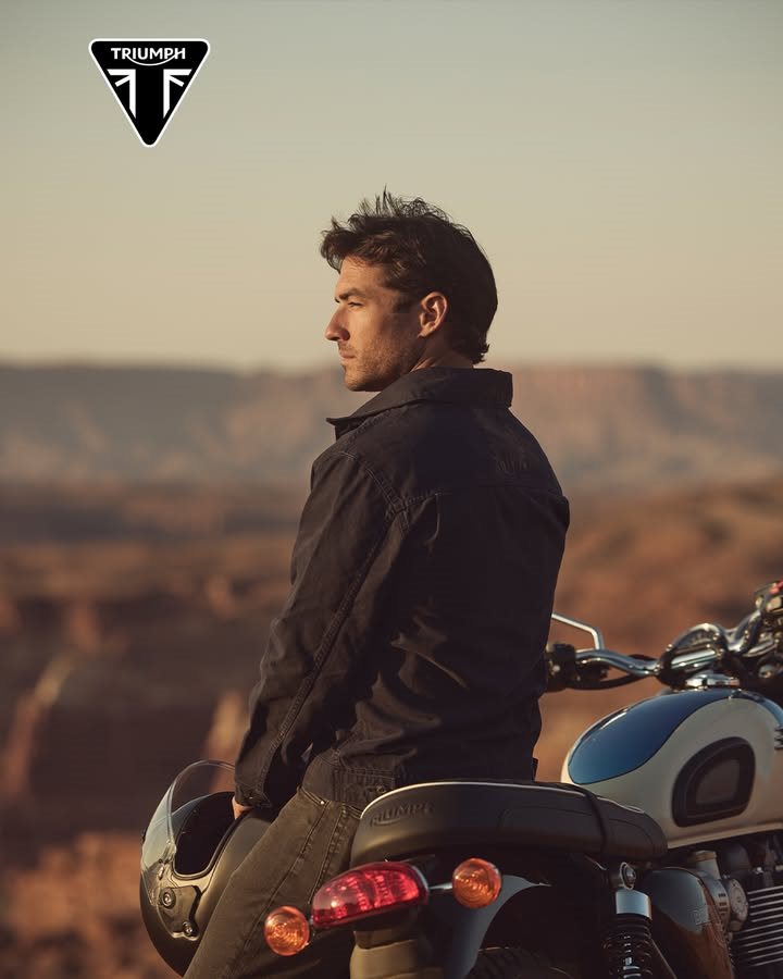 Vorschaubild für Post - Motorrad fahren ist kein Hobby - es ist Therapie.

Genießt ihr das gemeinsame fahren oder lieber alleine die Freiheit?

#triumphmotorcycle #bikerlife #triumphdeutschland #Motorradtherapie