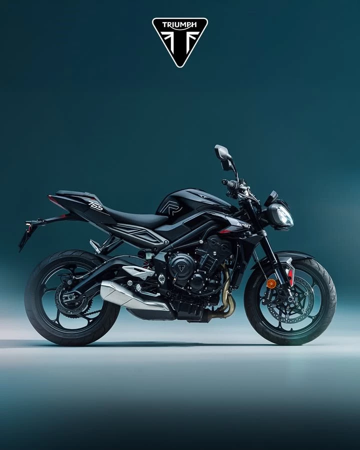 Vorschaubild für Post - Es wird ernst… die Saison steht kurz bevor.

Mit der Street Triple R bist du sportlich unterwegs!

#triumphmotorcycle #bikerlife #triumphdeutschland #streettripleR