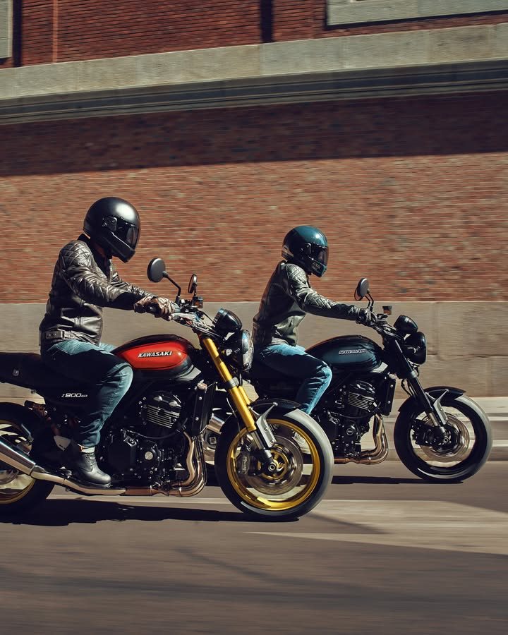 Vorschaubild für Post - Retro trifft Moderne: Die neue Z900RS verbindet Klassiker‑Charme mit moderner Technik. 😎

Hast du auf unserer Seite schon alle neuen Varianten der Z900RS entdeckt? 

 >> https://scpl.io/4970_kawasaki_8490