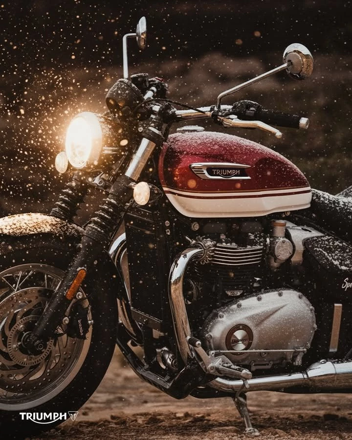 Vorschaubild für Post - Driving home for Christmas 🏍️
Das gesamte Triumph-Team wünscht dir eine wunderbare, besinnliche Weihnachtszeit!