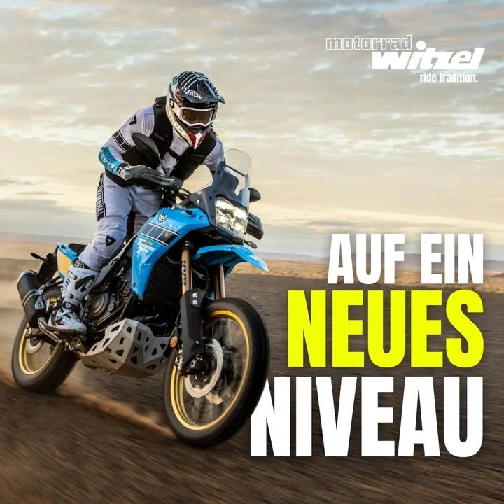 Vorschaubild für Post - 🔥 AUF EIN NEUES NIVEAU! 🔥
Wenn du die 𝐘𝐚𝐦𝐚𝐡𝐚 𝐓é𝐧é𝐫é 𝟕𝟎𝟎 𝐑𝐚𝐥𝐥𝐲 fährst, fährst du kein Motorrad – du lebst 𝐀𝐝𝐯𝐞𝐧𝐭𝐮𝐫𝐞 𝐩𝐮𝐫! 🏍️💨
Mit dem beliebten 𝐂𝐏𝟐-𝐌𝐨𝐭𝐨𝐫, dem robusten, aber leichten 𝐒𝐭𝐚𝐡𝐥𝐫𝐚𝐡𝐦𝐞𝐧 und einem für härtestes Terrain entwickelten **𝐊𝐘𝐁-𝐅𝐚𝐡𝐫𝐰𝐞𝐫𝐤** ist sie das 𝐮𝐥𝐭𝐢𝐦𝐚𝐭𝐢𝐯𝐞 𝐁𝐢𝐤𝐞 𝐟ü𝐫 𝐀𝐛𝐞𝐧𝐭𝐞𝐮𝐫𝐞𝐫 𝐨𝐡𝐧𝐞 𝐆𝐫𝐞𝐧𝐳𝐞𝐧. 🌍💪
👉 Voll einstellbares Rally-Fahrwerk
👉 Bodenfreiheit: 255 mm
👉 Speedblock-Design in Sky Blue 
👉 Goldene Felgen, Titan-Fußrasten & 4 mm Unterfahrschutz
👉 Neues 6,3" TFT-Farbdisplay im Raid-Style
Ob Wüste, Schotter oder Trail – die Ténéré 700 Rally bringt dich weiter, höher und tiefer als du je gedacht hast. 🏜️🌲
Mit jeder Kurve spürst du: Das ist Freiheit auf zwei Rädern.
💥 Jetzt bei uns verfügbar – erlebe das Leben ohne Limits! 💥
#Yamaha #Ténéré700Rally #AdventureBike #GoBeyond #OffroadLife #RallySpirit #YamahaAdventure #SkyBlueEdition #MotorradLiebe #RideYourStory #MotorradWitzel #BornToRide #ExploreWithoutLimits