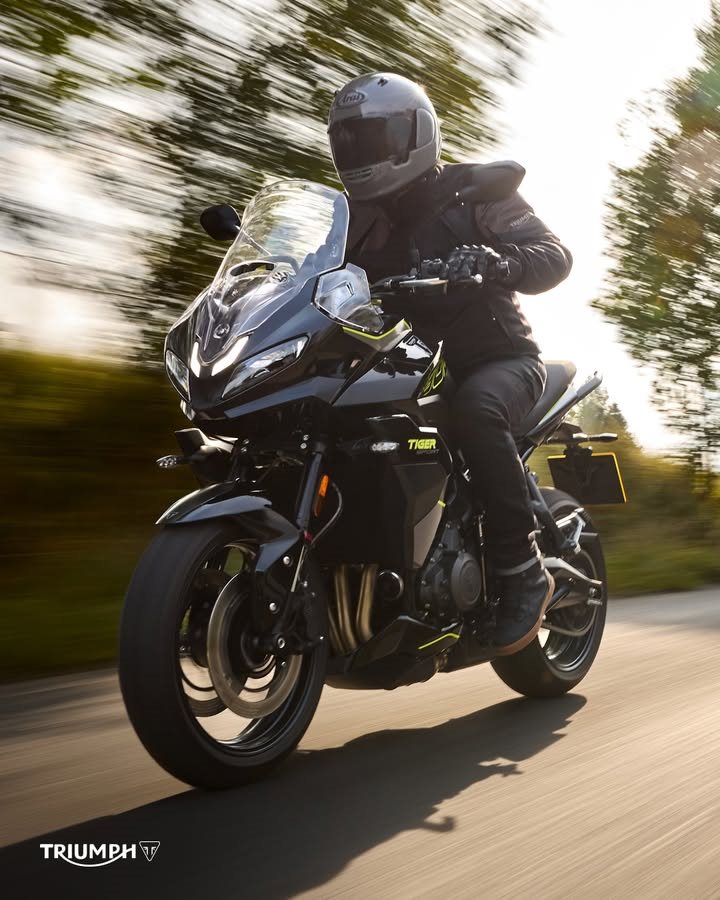 Vorschaubild für Post - Langstreckenkomfort ist für dich das A und O? 
Dann überzeug dich am besten selbst von der Tiger Sport 800!

👉 Spritzige 115 PS und 84 Nm Drehmoment
👉 Präzises, müheloses Handling
👉 Gut gepolsterter, ergonomisch geformter Sitz

>> https://www.triumph-wuerzburg.de <<