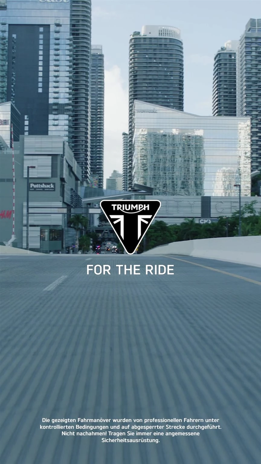 Vorschaubild für Post - Rebellisch und zugleich edel. Die Trident 800 bringt ihren kraftvollen, sportlichen Look mühelos auf den Punkt. 🤌⁣ ⁣

Jetzt bei uns bestellbar!
>> https://www.triumph-bonn.de <<