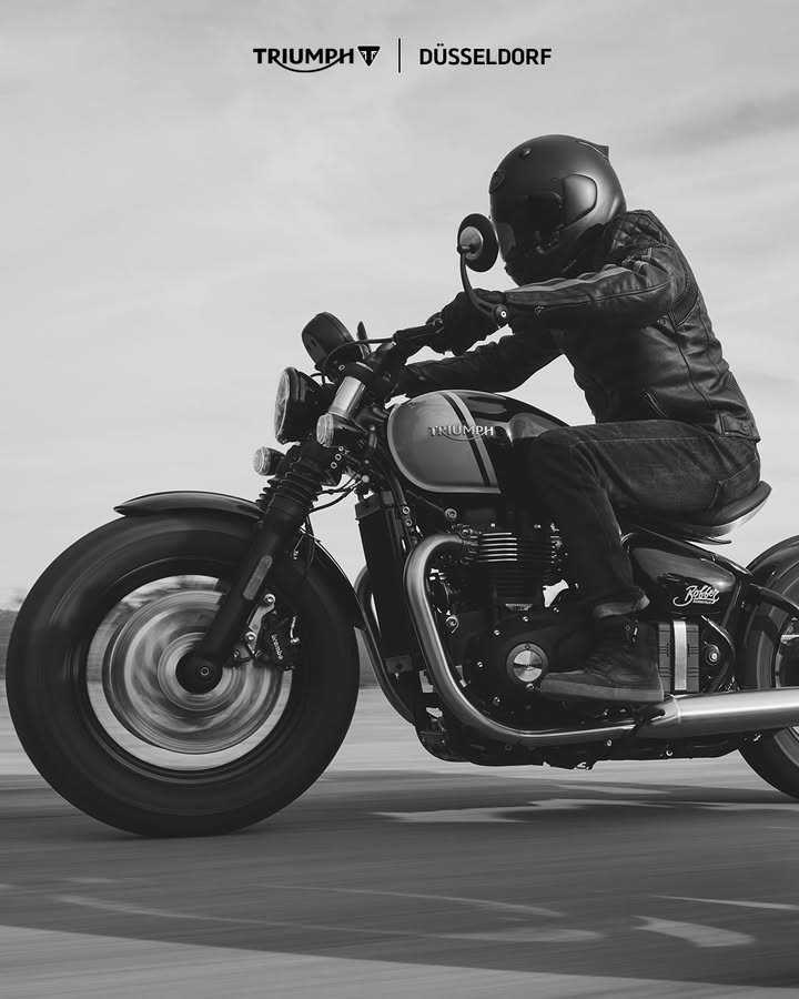 Vorschaubild für Post - Ein Traum von einem Bike - die BONNEVILLE BOBBER...da braucht es nicht einmal Farbe 😎
Probefahrt buchen unter www.triumph-duesseldorf.de oder direkt im Höherweg 230 in 40231 Düsseldorf!
#triumphmotorcycles #triumph #fortheride #motorcycle #bikelife #bobberstyle #düsseldorf #ForTheRide #kurvenkratzen #freiheit #bobber #bonneville