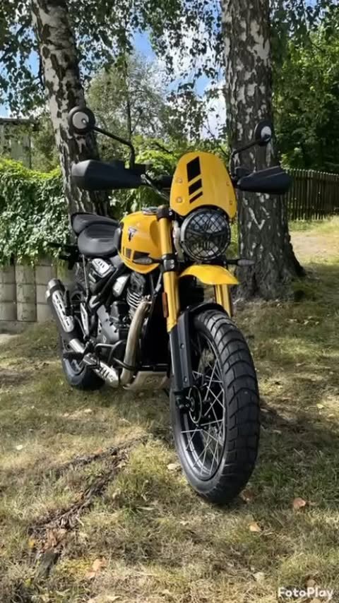 Vorschaubild für Post - Die neue Scrambler 400 XC ab sofort bei uns! Mehr Style, mehr Power, mehr Offroad. Auch für A2 Führeschein!

 #scrambler400 #scrambler400xc #triumphchemnitz #triumphteamchemnitz #triumphgermany #triumphmotorcyles #fortheride#