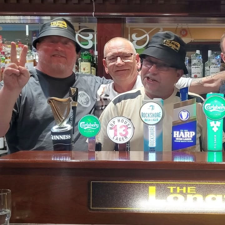 Vorschaubild für Post - Am 28.11.25 um 19.°° Uhr startet in unseren Räumen der Reise-/Bildervortrag mit Steini. 
Seine dicke Triumph Rocket III sollte zu einem heimatlichen Besuch nach Hinkley... - doch hört euch selbst diese Geschichte an.

#triumphchemnitz 
#triumphteamchemnitz 
#triumphgermany
#triumphmotorcycles 
#triumphfortheride