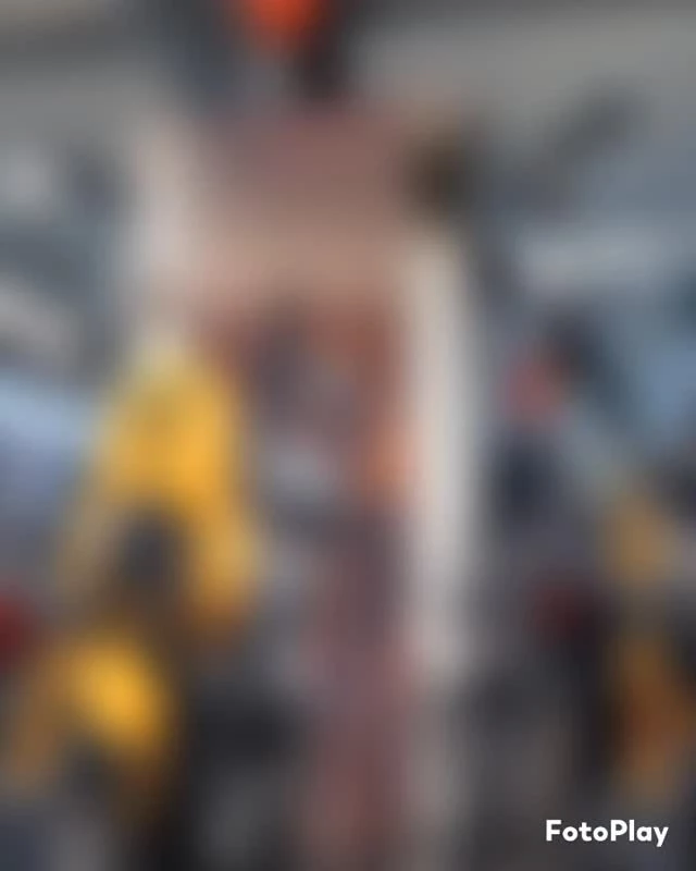 Vorschaubild für Post - Am 06.12. laden wir euch ab 14.00 Uhr zu unserer Weihnachtsfeier auf Stollen und Glühwein ein. Kommt vorbei - wir freuen uns auf euren Besuch.
#Triumphchemnitz #triumphteamchemnitz #triumphgermany #triumphmotorcycles #fortheride