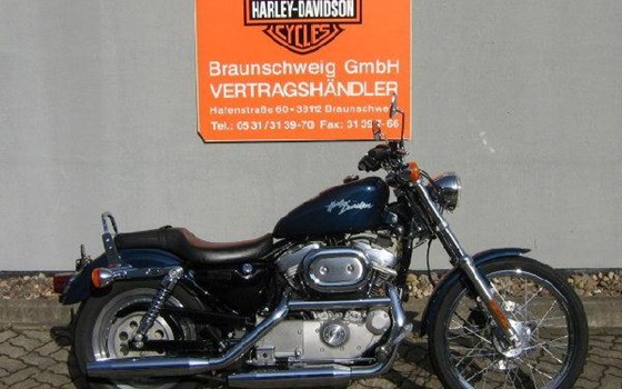 Gebrauchtmotorrad Harley-Davidson Sportster XL 883 C Custom - Bild 1