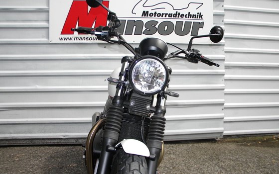 Gebrauchtmotorrad Triumph Street Twin - Bild 11