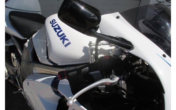Gebrauchtmotorrad Suzuki TL 1000 R - Bild 7 Gebrauchtmotorrad Suzuki TL 1000 R - Bild 7