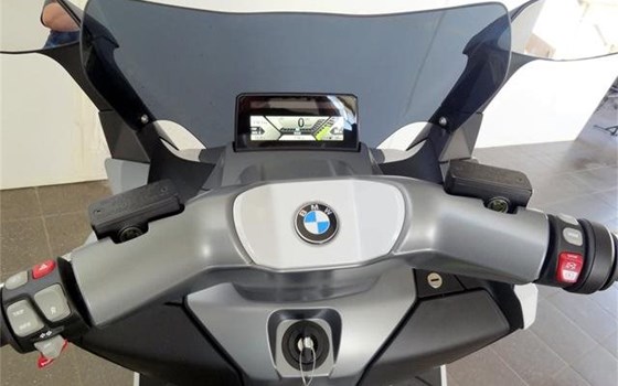 Gebrauchtmotorrad BMW C evolution - Bild 5 Gebrauchtmotorrad BMW C evolution - Bild 5