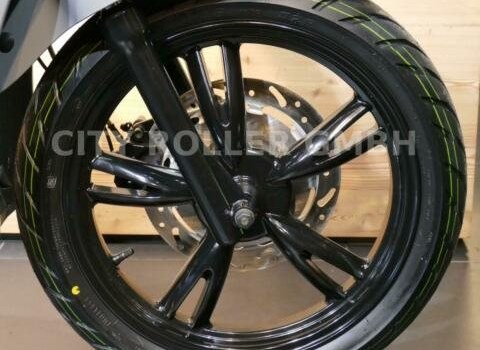 Neufahrzeug Peugeot Tweet 125 - Bild 11