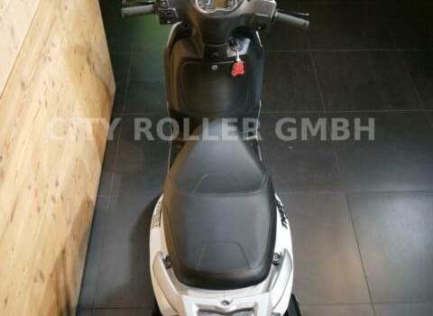 Neufahrzeug Peugeot Tweet 125 - Bild 5