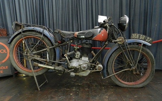 Gebrauchtmotorrad Peugeot P108 - Bild 9