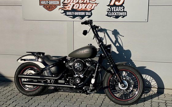 Gebrauchtmotorrad Harley-Davidson Softail Street Bob FXBB - Bild 5