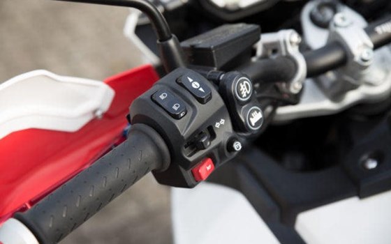 Gebrauchtmotorrad Triumph Tiger Explorer - Bild 10