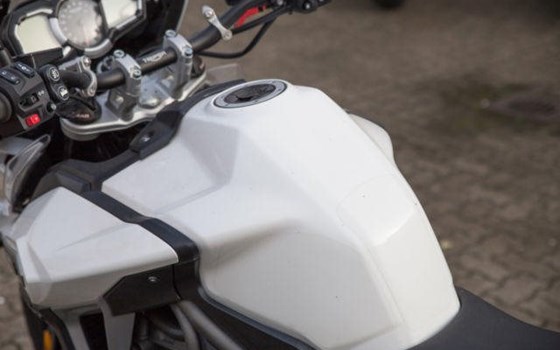 Gebrauchtmotorrad Triumph Tiger Explorer - Bild 9