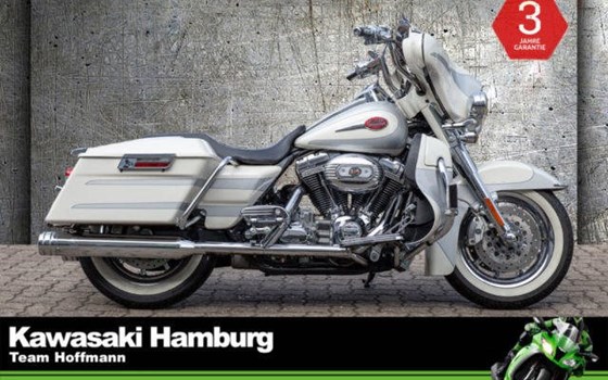 Gebrauchtmotorrad Harley-Davidson Electra Glide Classic FLHTC - Bild 2