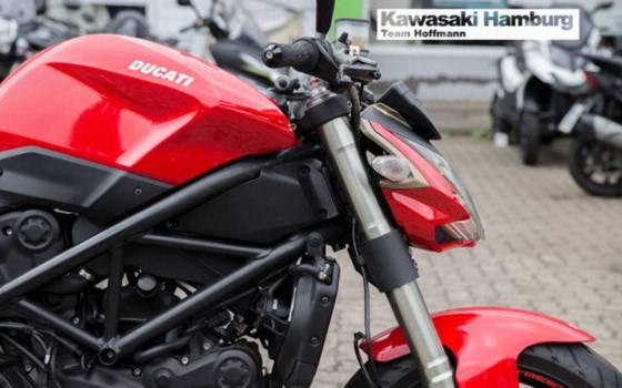 Gebrauchtmotorrad Ducati Streetfighter - Bild 6