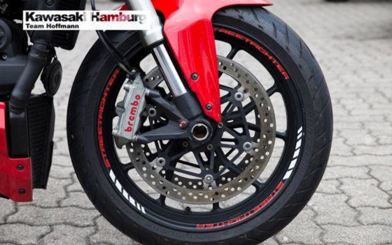 Gebrauchtmotorrad Ducati Streetfighter - Bild 7