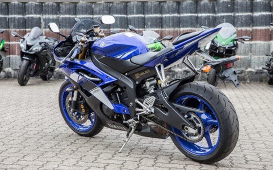 Gebrauchtmotorrad Yamaha YZF-R6 - Bild 4