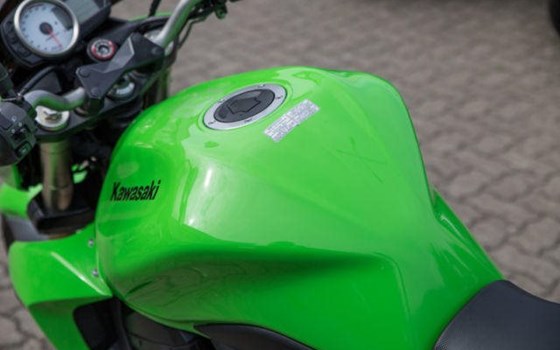 Gebrauchtmotorrad Kawasaki Z1000 - Bild 9