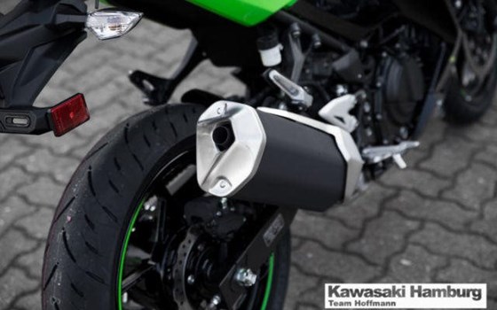 Gebrauchtmotorrad Kawasaki Ninja 400 - Bild 8