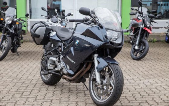 Gebrauchtmotorrad BMW F 800 ST - Bild 2