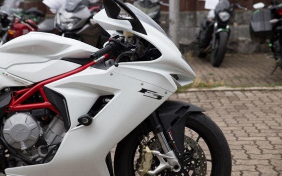 Gebrauchtmotorrad MV Agusta F3 800 - Bild 5